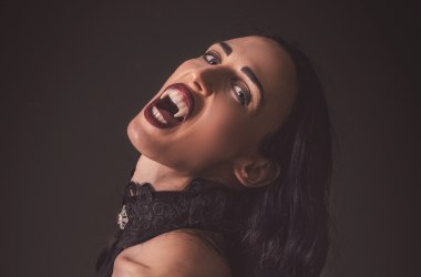 Dracula - Anja Hrauda, © Helmut Daucher Dracula - Anja Hrauda, © Helmut Daucher