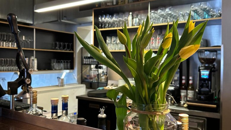 Nehmen Sie doch an der Theke Platz, &copy; R. Freitag