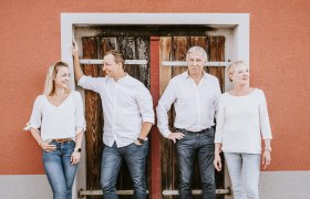 Familie Ladentrog, &copy; Stefan Jurecek