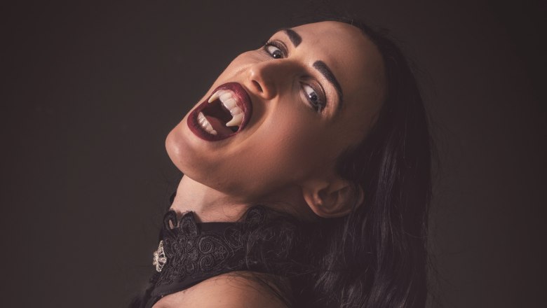 Dracula - Anja Hrauda, © Helmut Daucher